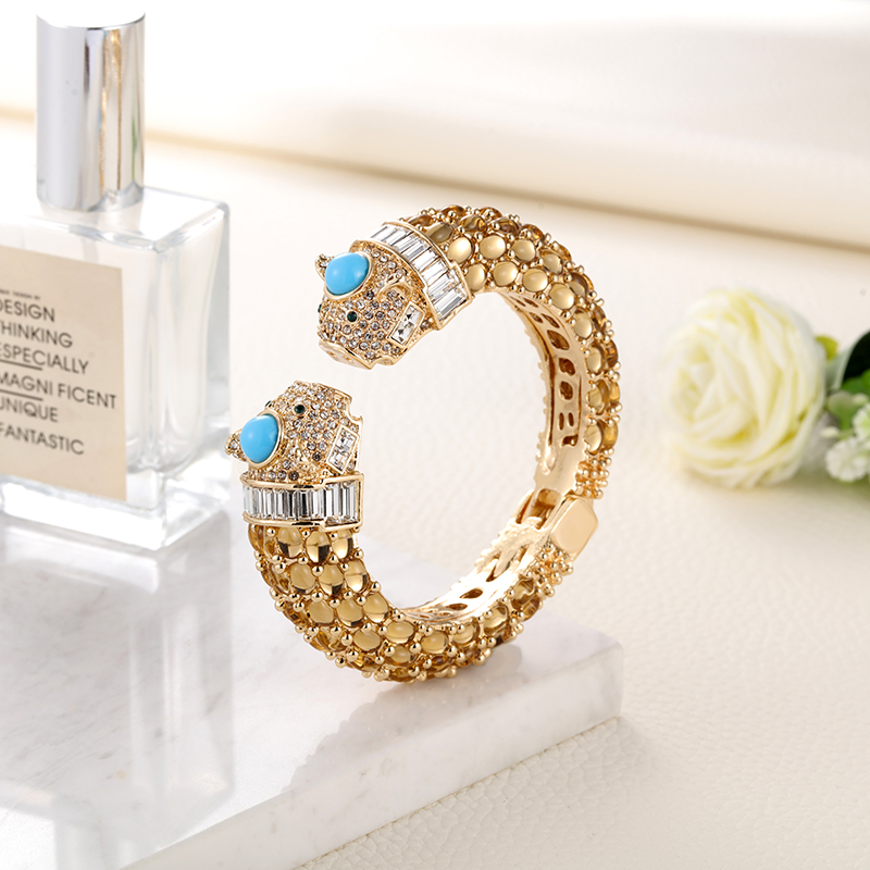 Sally's Paradise Pulseiras de  - Paradise Jewelry & Watches Dolphin Mall avaliação e preço