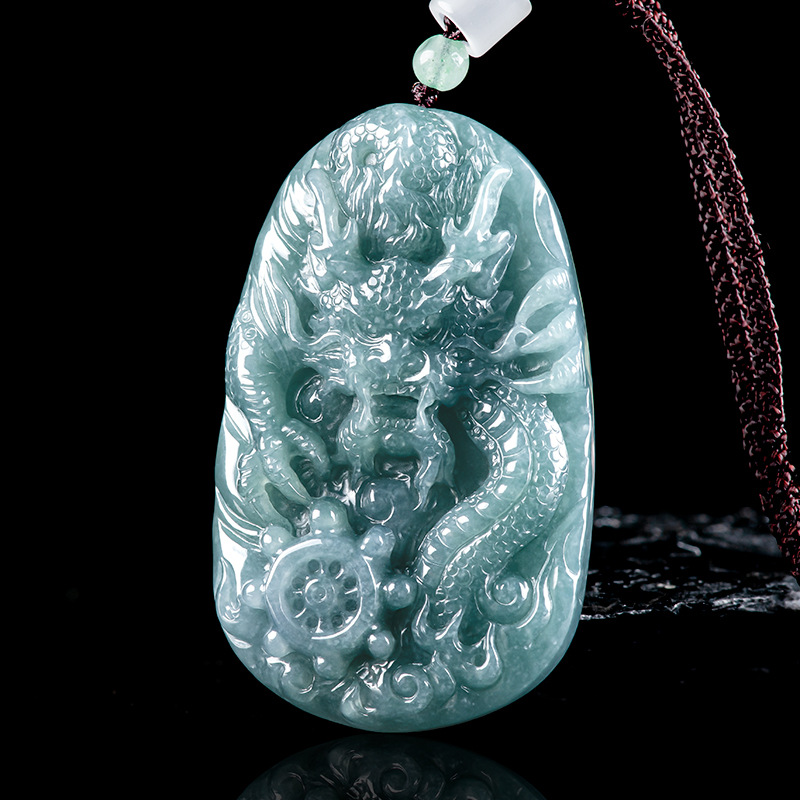 Colar com Pingente de Dragão e - Necklace Pendant avaliação e preço